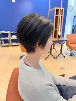 ユニ バイ マグ 長野店(Uni.by Mag) 20代30代40代ストレート小顔補正立体カット