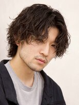 ルーシー 名古屋栄(LUCEY)&nbsp;センターパートニュアンスパーマフェザーパーマ波巻きパーマ