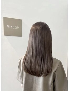 ケイカヘア(KEIKA Hair)の写真/ナチュラルな質感と手触りが好評のKEIKAの縮毛矯正で思わず触れたくなるストレートヘアを叶えませんか？