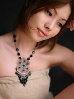 メタ(META) 前下がりのレイヤーボブ スタイル