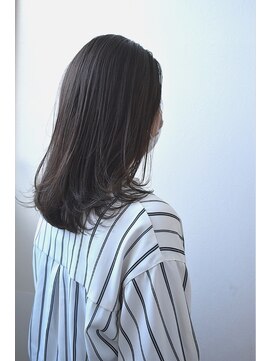 カーラヘアー(carla hair) ローレイヤーアッシュ