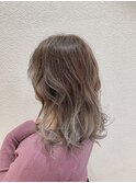 バレイヤージュ巻きスタイル