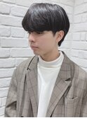 重め前髪あり韓国風ハンサムショート