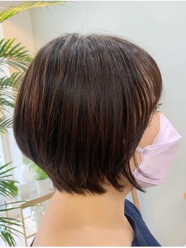 サイイン(saiin) 前下がりショート