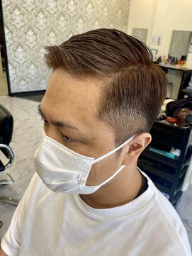 レヴィア(Revia) メンズカット グレーカラー