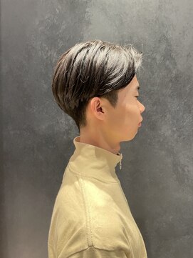 ハレケアヴェダ アンド ハレケエイト(HAREKE AVEDA&HAREKE 8) 王道センターパート