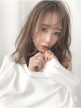 フルールバイアヴァンスクロス(Flulu by avance. cross) シースルーバング＋透け感ベージュ＋カジュアルフェミニン