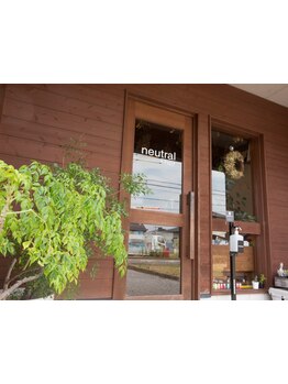 お客様の声を大切に…という想いが込められた、居心地の良い空間。初めての方もお気軽にお越しください♪