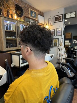 アーリータイムズ(EARLYTIMES) ツイストスパイラルパーマ