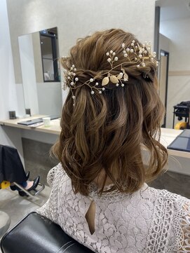 ジゼル 小倉(GiseL) ヘアアレンジ【かじ】/ GiseL小倉@kaji_de_experiences