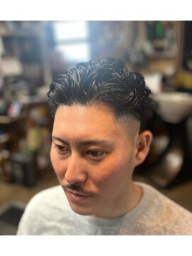 サロン ド コンジェ(salon de conge) 宮城リョータ風パーマ