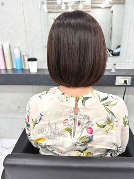 エンディアリング 東銀座(Endearing) ★レイヤーカット イメチェン 美髪 ホワイトブロンド