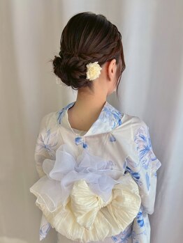 ミテ(MiTe)の写真/経験豊富なプロの技術で崩れないヘアセットをご提供♪お祭り・花火大会・夕涼み会を彩るお手伝いをします。
