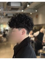 オーガニック リブ 川越(organic+live)&nbsp;大人◎プードルパーマ刈り上げ×フェードで冬の色気