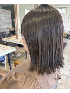 マンプスウタタ (Mumps utata) 深みブラウン