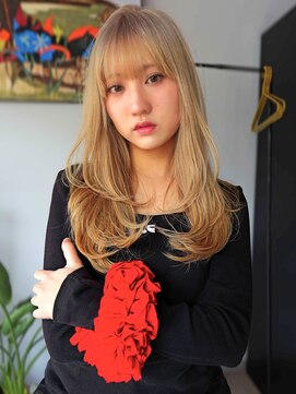 シアラ(ciala) ハイトーンレイヤーカット