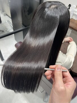 ライア 吉祥寺南口店(laia) ダークバイオレット×髪質改善【髪質改善 laia 吉祥寺 美容室】