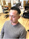 フェードアップバングスキンフェード大人髪