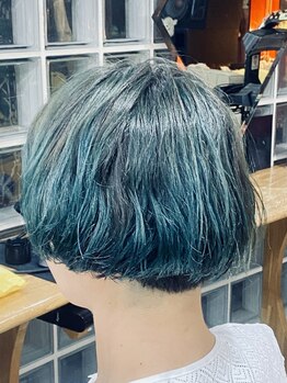 パーマネントガレージ(Parmanent Garage)の写真/大型店苦手な方に◎丁寧なカウンセリングで一人ひとりに合わせた施術。余計なセールスなしの空間♪