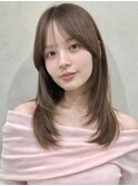 ピンクベージュ×韓国風くびれレイヤー