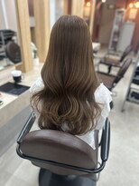 ニティー(Ngiti)&nbsp;シアーベージュ