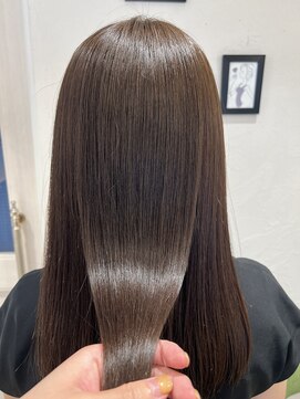 エクリ シセイドウ 麻布十番店(equri×SHISEIDO) 【麻布十番】酸熱トリートメントでツヤさら♪