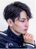 耳かけ　亜門　かきあげセンターパート