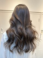 ジーナ セントラル銀座(Zina)&nbsp;レイヤーカット＊アッシュベージュ【ZinaCENTRAL】