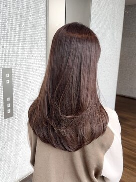 ザック ヴィ(ZACC  vie) レイヤーカット/セミロング/艶カラー/学割U24