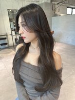 シェリム 栄(CHERIM)&nbsp;美髪レイヤースタイル