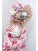 プリュス 名古屋(Plus)&nbsp;成人式 前撮り 後撮り  ハーフツインテール　盛り髪　スジ盛り