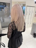 ステラ ヘア デザイン サロン(STELLA hair design salon)&nbsp;レイヤースタイル　ハイトーンホワイトカラー　【杉若】