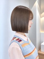 フォト 新宿三丁目(foto) 髪質改善縮毛矯正地毛風ストレート切りっぱなしボブ