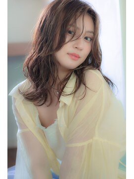 エルフォ(elfo) 【elfo】今期一押し！！ミディアムのウェーブパーマスタイル