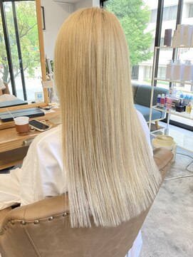 フツーロ 栄(FUTURO) ハイトーンギャル！！！