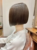 カットラインにこだわったコンパクトな前下がりボブ@20代30代