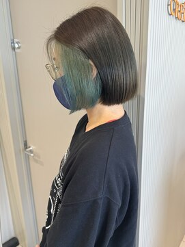 クレーチェ(CRECE) 《畑中結衣》ボブスタイル/イヤリングカラー/オリーブカラー