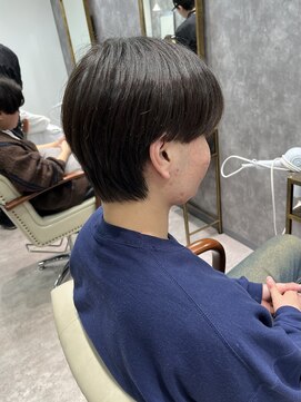 フォンド 津田沼(fond.) ダークアッシュ/アッシュブラック/カルマパーマ/ベリーショート