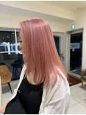 ☆ブリーチ必須　ピンクヘアー　ピンクカラー　レイヤーカット