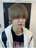 ミルクティーオリーブベージュ ダブルカラー ウルフカット