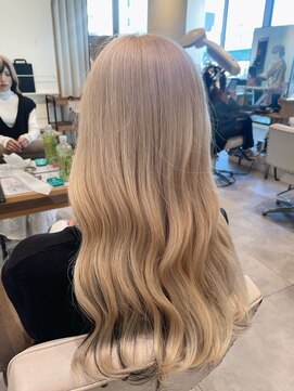 アリスバイブランニューリブ 難波店(ALICE by Brandnew×LIV) ホワイトブロンド/Wカラー/フレンチガーリー