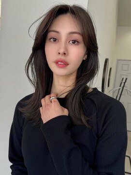 ソヨン 金山店(SOYON) ウェーブミディアム/似合わせカット/ウルフ/小顔/メルティカラー