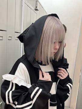 ローレン(Lolen.) 【ホワイトパール/小顔に見えるワンレン】しまゆー