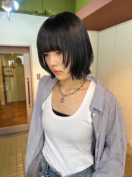ハル ヘアスタジオ(haRu hair studio) 透けるブルーブラック × ボブレイヤー