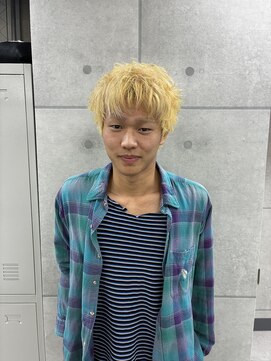 スパイキーショート