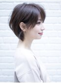 [shiomi H]大人可愛い耳掛けショートボブ×ダークアッシュ
