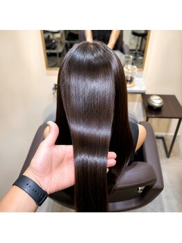 ラカトッカ(LAKA TOCCA)の写真/【資生堂サブリミック】酸熱トリートメントでうねりや髪の質感など全て髪質改善！TOKIOトリートメントも◎