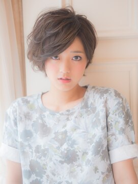 アクミィ(Acmi) 愛され小顔ショート♪