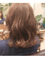 ラレイ(Lalei)&nbsp;＊Lalei ロブバイオレットベージュカラー　辻幸奈