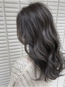 エレナ(elena) ダークアッシュブラウン[elena/池袋]